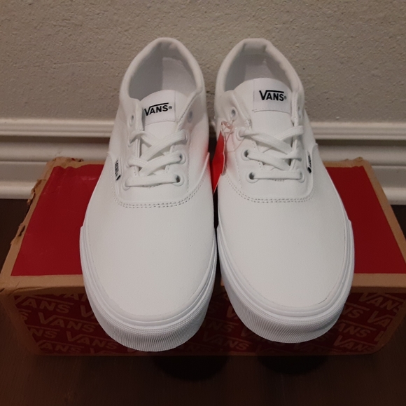 Vans - Picture 4 of 4